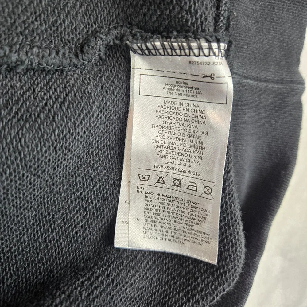 adidas *** note